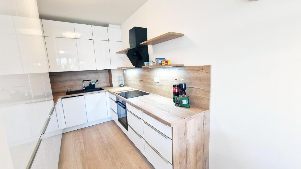 Luxo 2 Room Apartments By Bratislavatrip Eksteriør billede